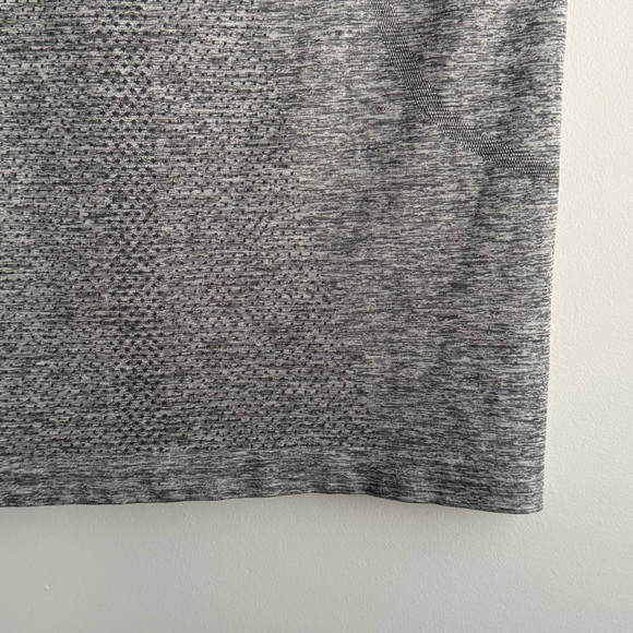 lululemon swiftly 2.0 grey - Picture 10 of 15